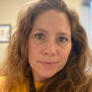 Meet your Posher, Angie